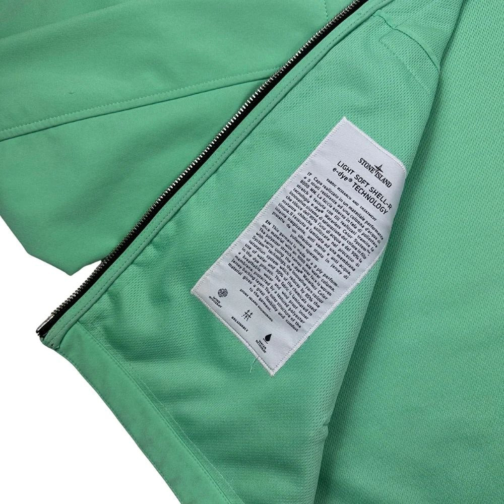 CHAQUETA LIGHT SOFT SHELL - TECNOLOGÍA DE TEÑIDO ELECTRÓNICO STONE ISLAND - talla S