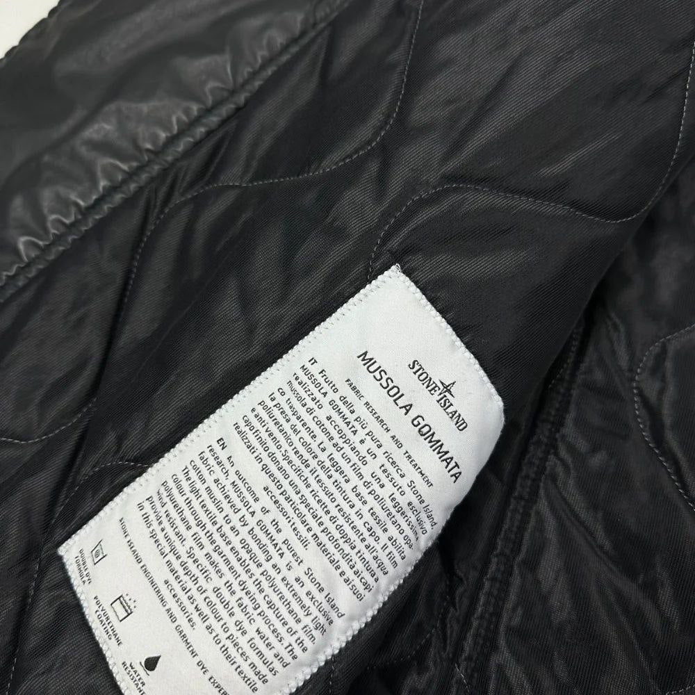 ABRIGO MUSSOLA GOMMATA 30 ANIVERSARIO STONE ISLAND - talla L